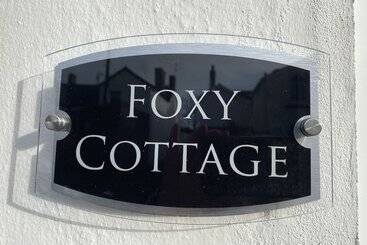 レジデンス Foxy Cottage Near Westward Ho!