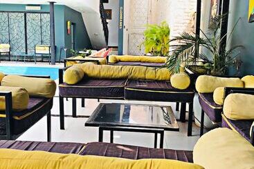 هتل Muse Boutique