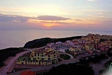 מלון דירות Hotiday Village Stintino