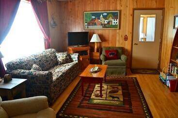 بيت ريفى Nitschke S Northern Resort   Cabin #7