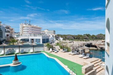 Orange Colom Seaside Apartments