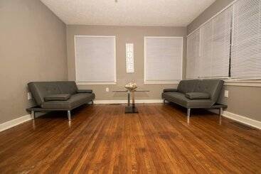 اقامتگاه Home Sweet Home Bungalow