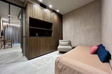 레지던스 Psamathi L&t