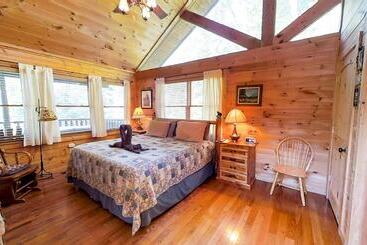 بيت ريفى Always Kiss Me Goodnight