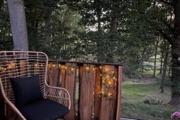 קוטג'' Luxury Cabin In The Woods