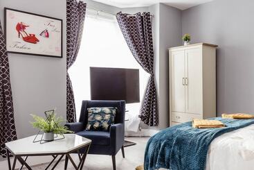 住所  North Central London House/ Sleeps8/garden/wifi