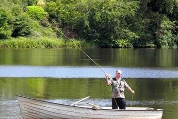 レジデンス Captivating & Cosy 4 Bedroom House In Magherafelt
