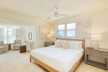 茅舍 Hemlock By Avantstay Minutes From Folly Beach W/ Multiple Patios