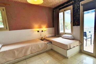레지던스 Sunset Paradise Villa In Hersonisos