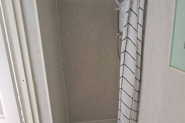 بيت ريفى The Pines Cabin