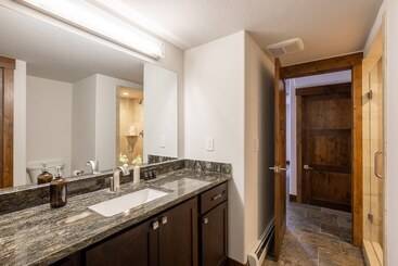 Сельский дом Dillon By Avantstay Private Mountain Home W/ Hot Tub W/ Views & Shuffleboard!