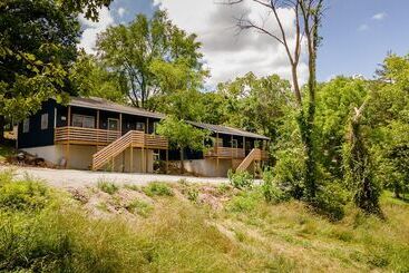 호텔 Kimberling Cove H21