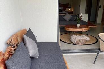 아파트호텔 Mola Papaya