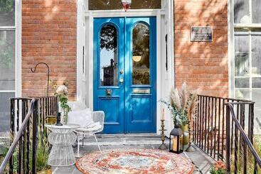 膳宿费 The Wiltwyck