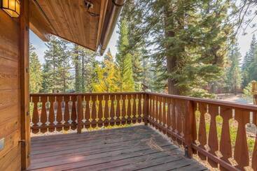 별장 Wolf S Lair By Avantstay Swiss Chalet W/ Private Hot Tub & Access To Northstar Resort Community