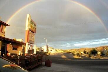 Desert View Inn