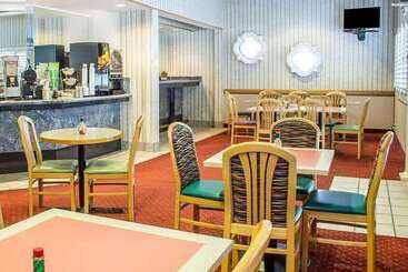 호텔 Days Inn By Wyndham Safford, Az