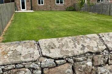 Tweed Cottage 4 Fenton Hill