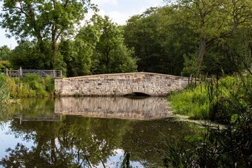 بيت ريفى Beautiful 1 Bed Glamping Pod In Battle