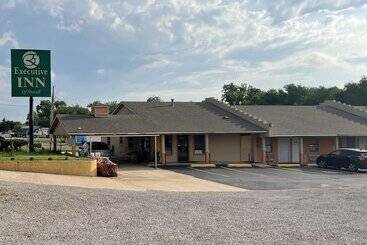 ホテル Executive Inn Of Purcell