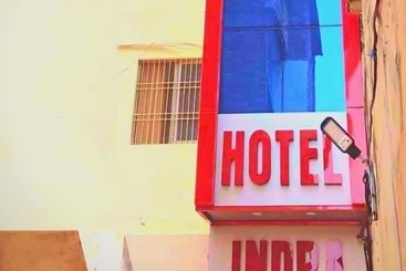 فندق Indra