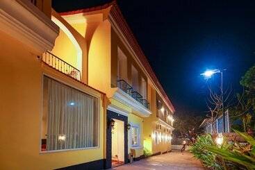 ホテル Justa Casa Frangipani Assagao, Goa