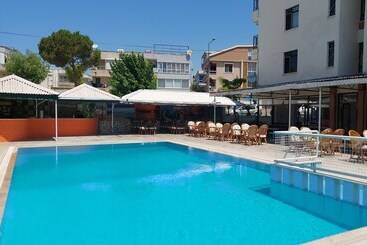 Orkide Otel