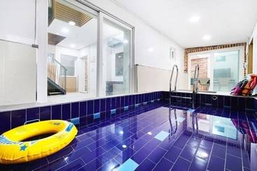 Pensió Gapyeong Hoho Kids Pool Villa