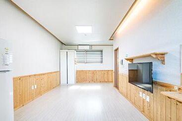 Samcheok Neulpuleun Pension