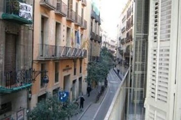 Общежитие Palace Guesthouse