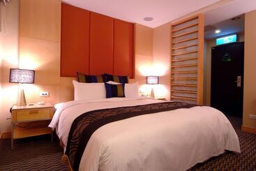 هتل Jingan Classic Inn