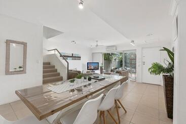 Отель Le Court Villas