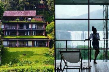 ホテル Rainforest Resort