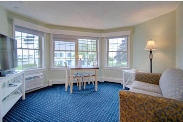 בית מלון כפרי Seacastles Resort