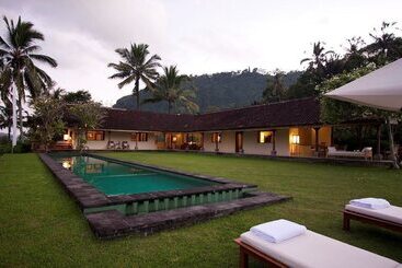 בית מלון כפרי Villa Idanna