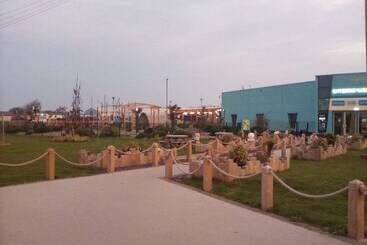 River Views Dog Friendly Caravan 3 Bedrooms