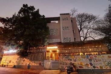 فندق Treebo White Inn Koramangala