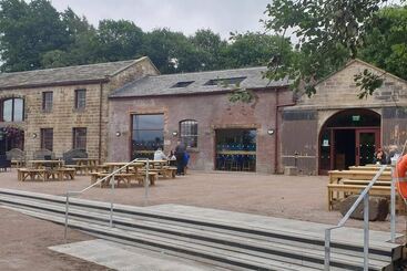 펜션 Turner   En Suite Room In Canalside Guesthouse