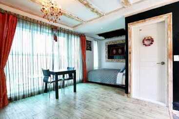 Pocheon Fine Bell Pension