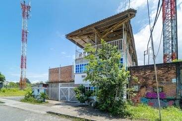 هتل Acuario Plaza Tumaco