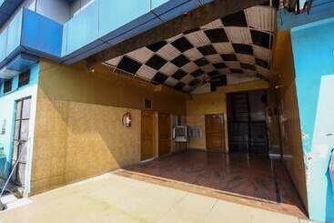 ホテル Goroomgo Labh Mahal Meerut