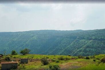 בית מלון כפרי The Magic Park Mahabaleshwar