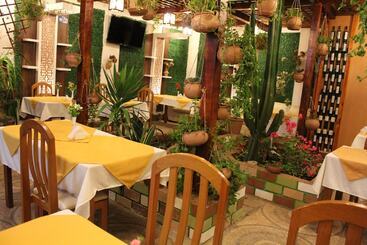 Kaaro Hotel El Buho