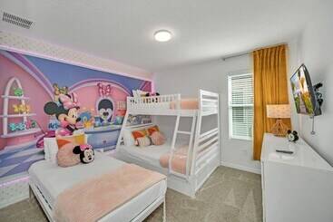 茅舍 Modern Decor With Themed Rooms, With Retro Game Room And Huge Pool In Upscale Resort! #6s820