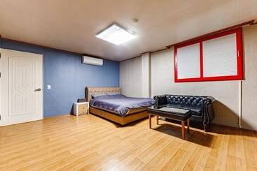 מוטל Andong Ruby