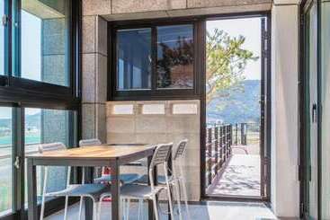 Pohang Plan 128 Pool Villa Pension