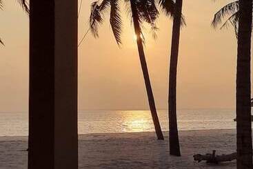 Hondaafushi Island Resort