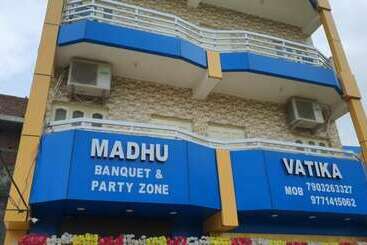 Hotel Goroomgo Madhuvatika Patna