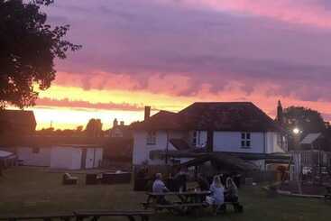 فندق Goroomgo Pine Ridge Itanagar