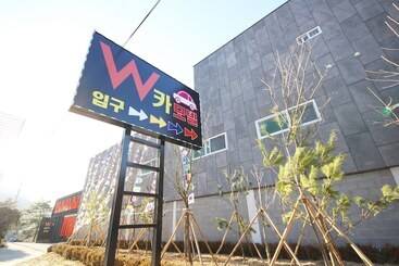 モーテル Chilgok Palgongsan W Drive In
